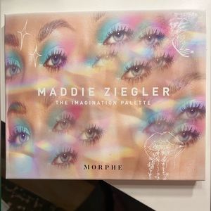 Maddie Ziegler x MORPHE Pallete